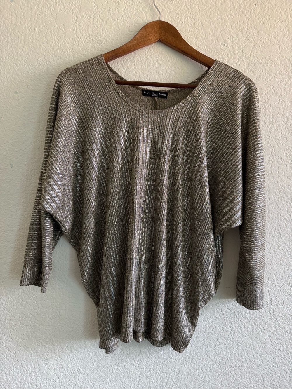 Kim & Cami Metallic Silver Ribbed Women's Blouse